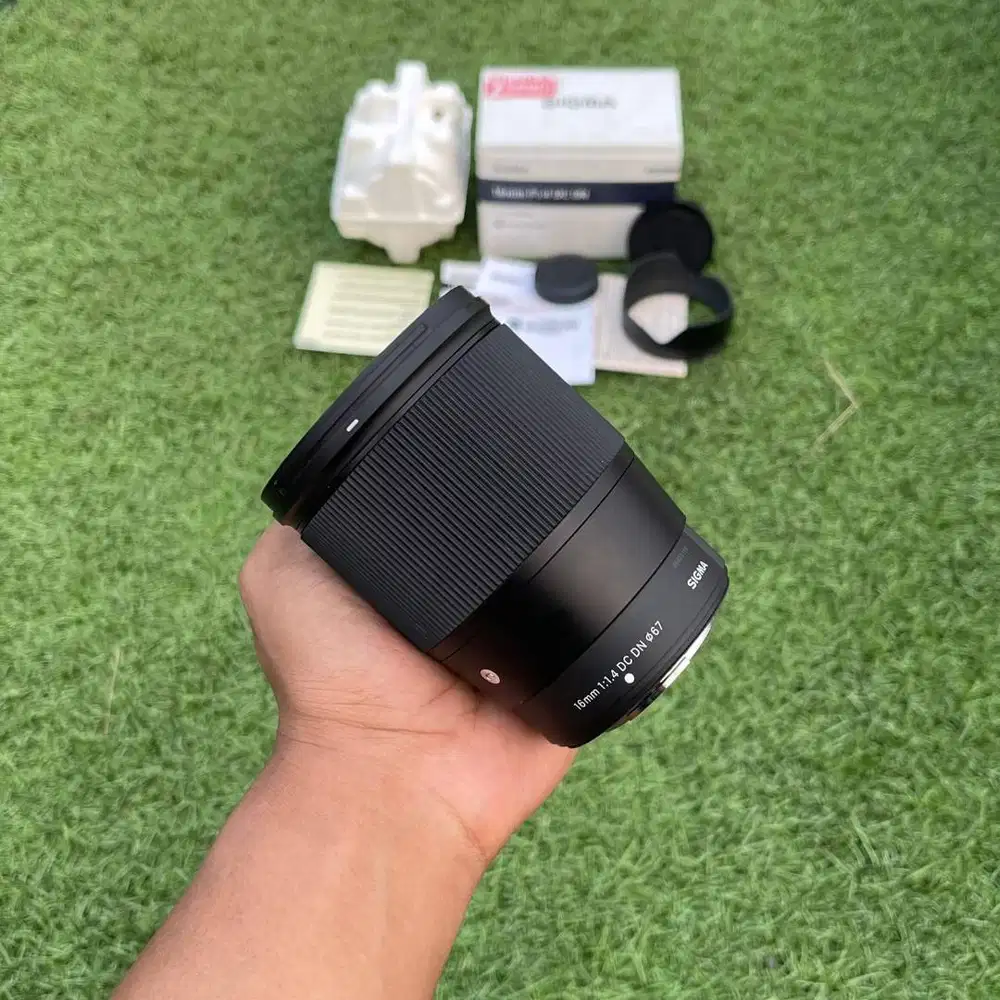 Lensa Sigma 16mm f1.4 DC DN Fullset for Fujifilm X Mount