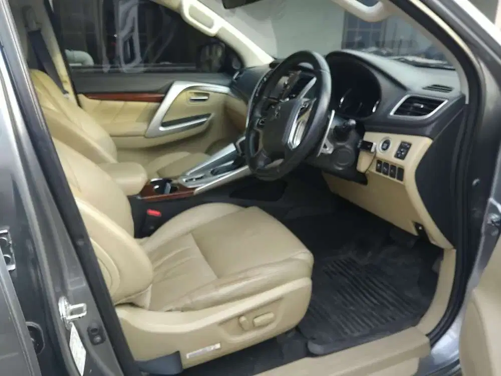 Pajero Sport Dakar Ultimate 2018 kondisi istimewa