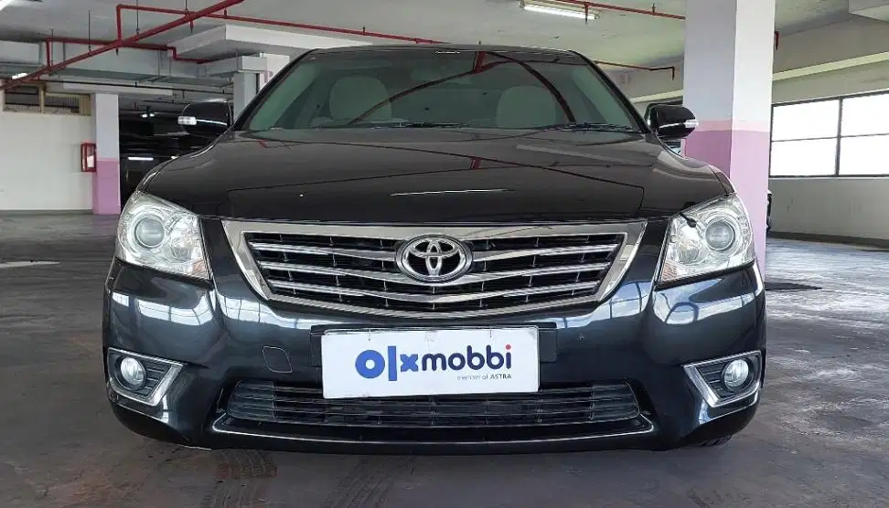 DP 5, JT Toyota Camry 2.4 V Bensin-AT Hitam 2010