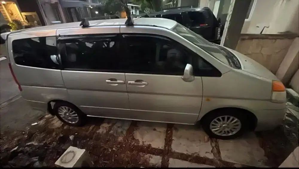 Nissan Serena Ct 2012 siap pakai