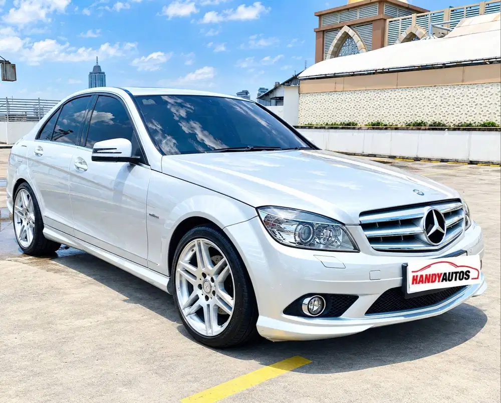 Mercedez Benz C250 CGI Avantgarde Tahun 2010 Automatic Silver Metalik