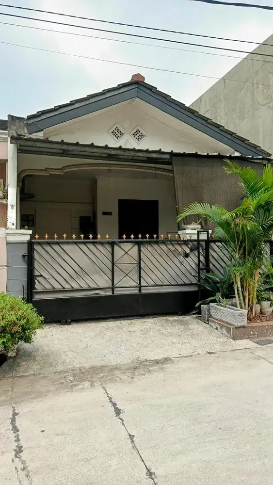 Dijual Rumah Strategis siap huni di sukatani permai