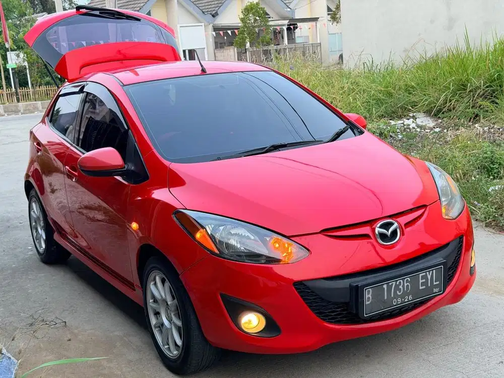 MAZDA 2S 2012 MATIC
