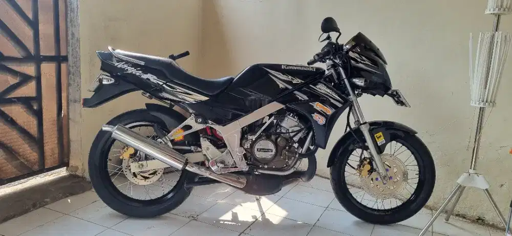 Ninja R / SS tahun 2012