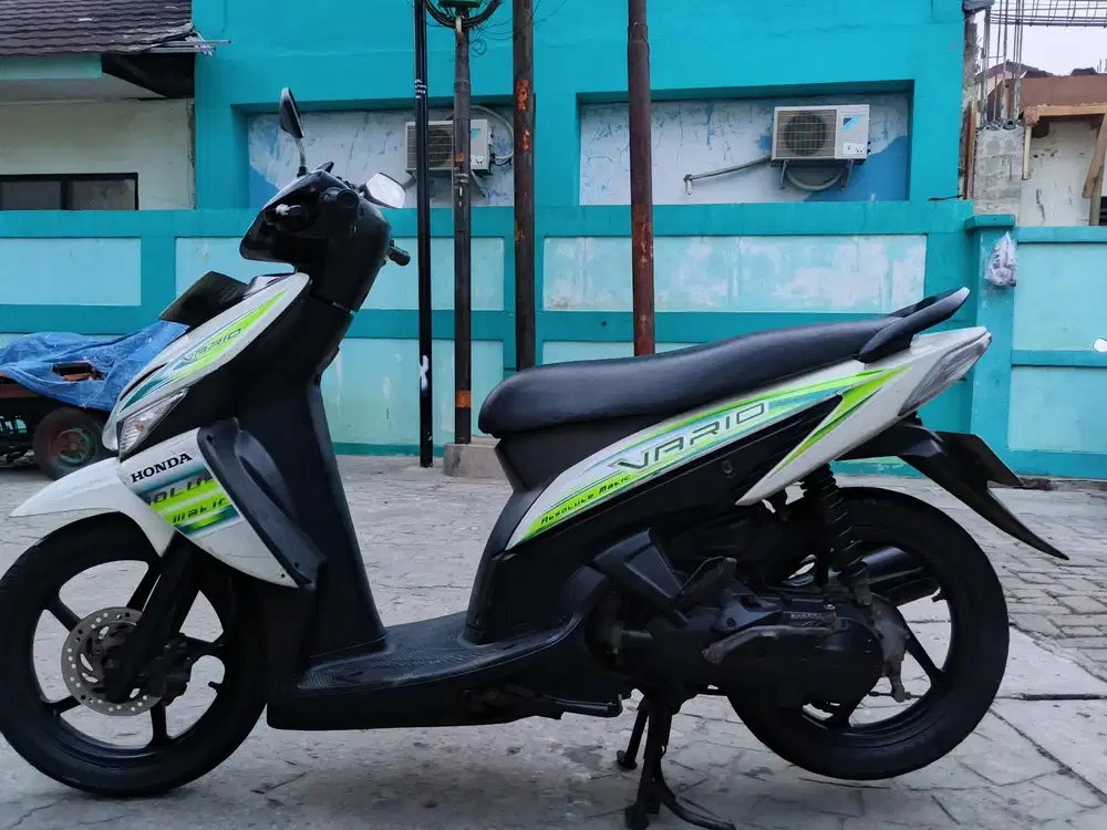 Honda Vario 2013 stater tokcer halus mulus terawat