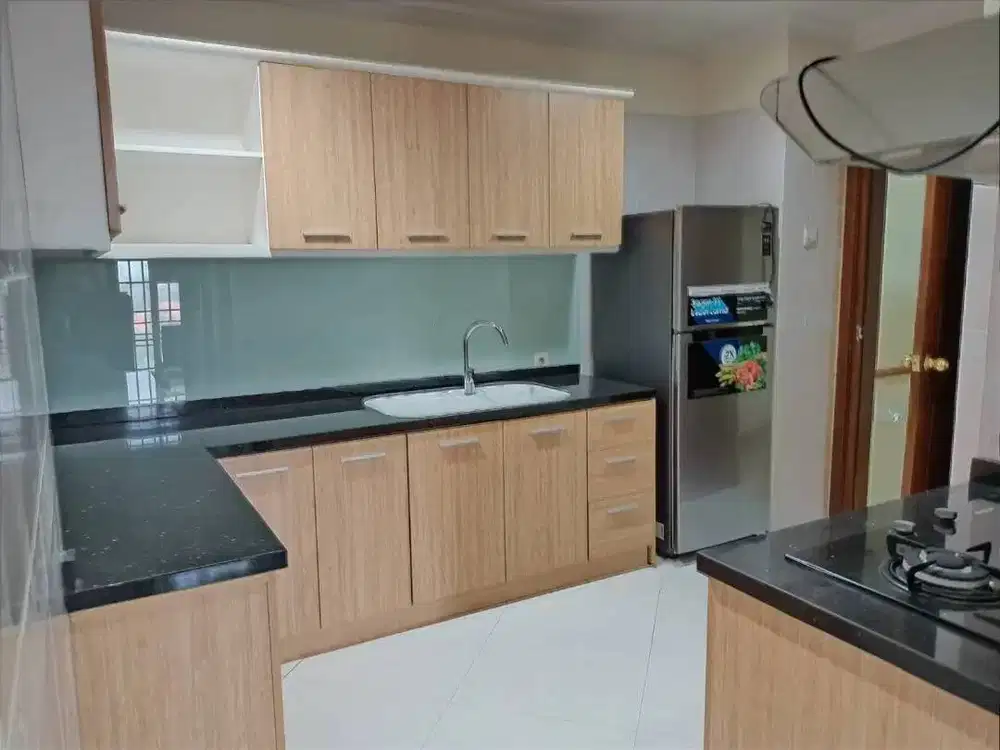 Disewakan Apartment Graha Family Kondominium (Apartemen Graha Famili)