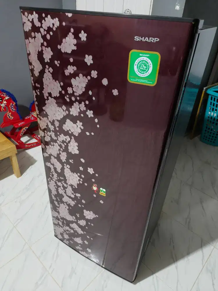 Kulkas Sharp 1 Pintu tinggi 120 cm