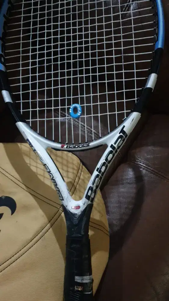 DIJUAL RAKET TENIS DAN YONEX