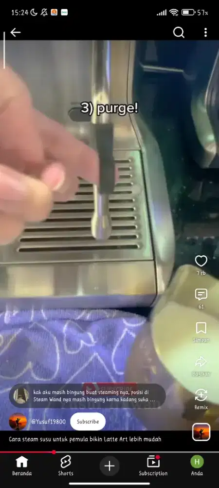 Barista perempuan