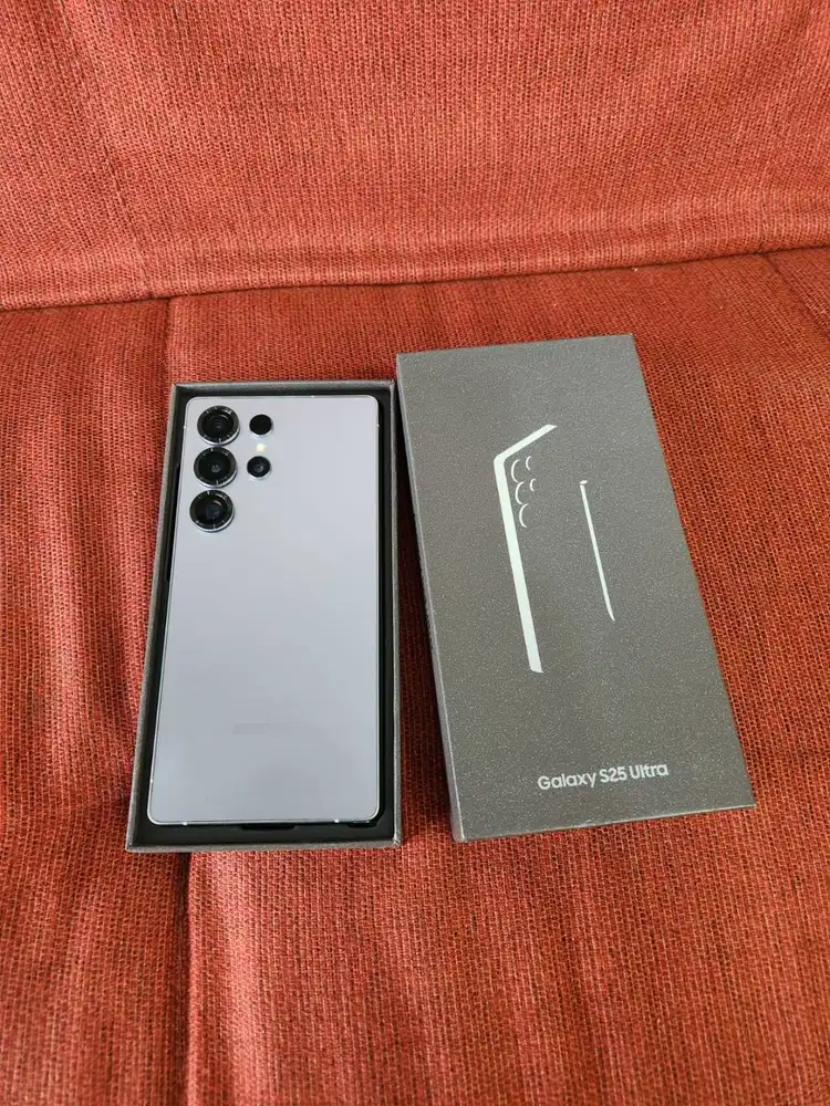 Samsung galaxy S25 Ultra 12/256gb sein mulus