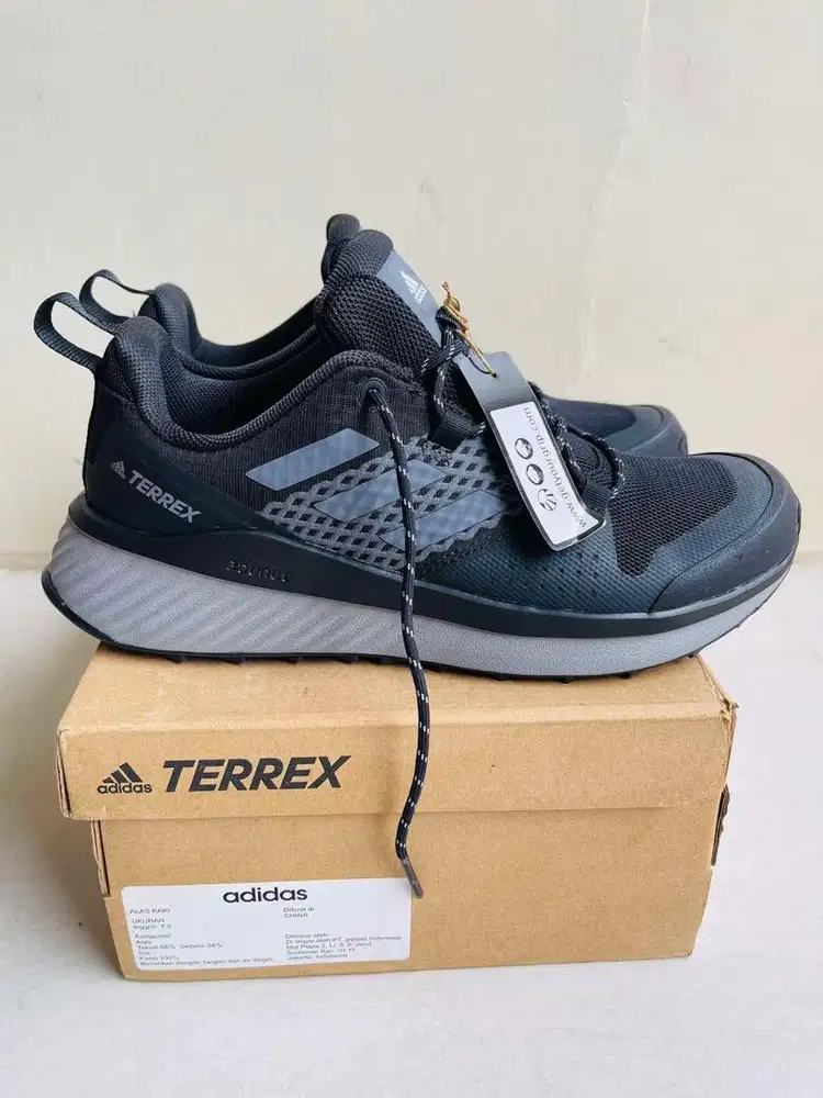 Adidas terrex original size 41/42