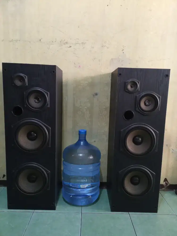 SPEAKER PASIF 8 INC 4WAY TANGO