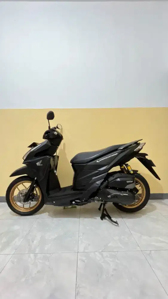 Vario 150  LED OLD  ISS