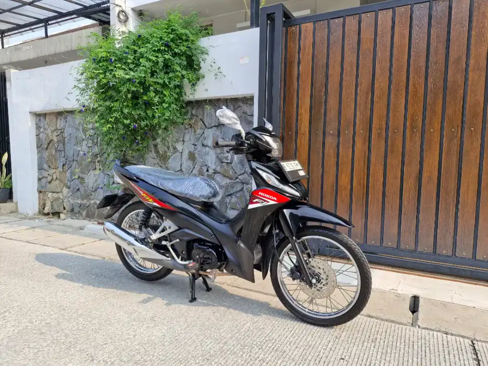DIJUAL CEPAT HONDA REVO FIT TH 2023