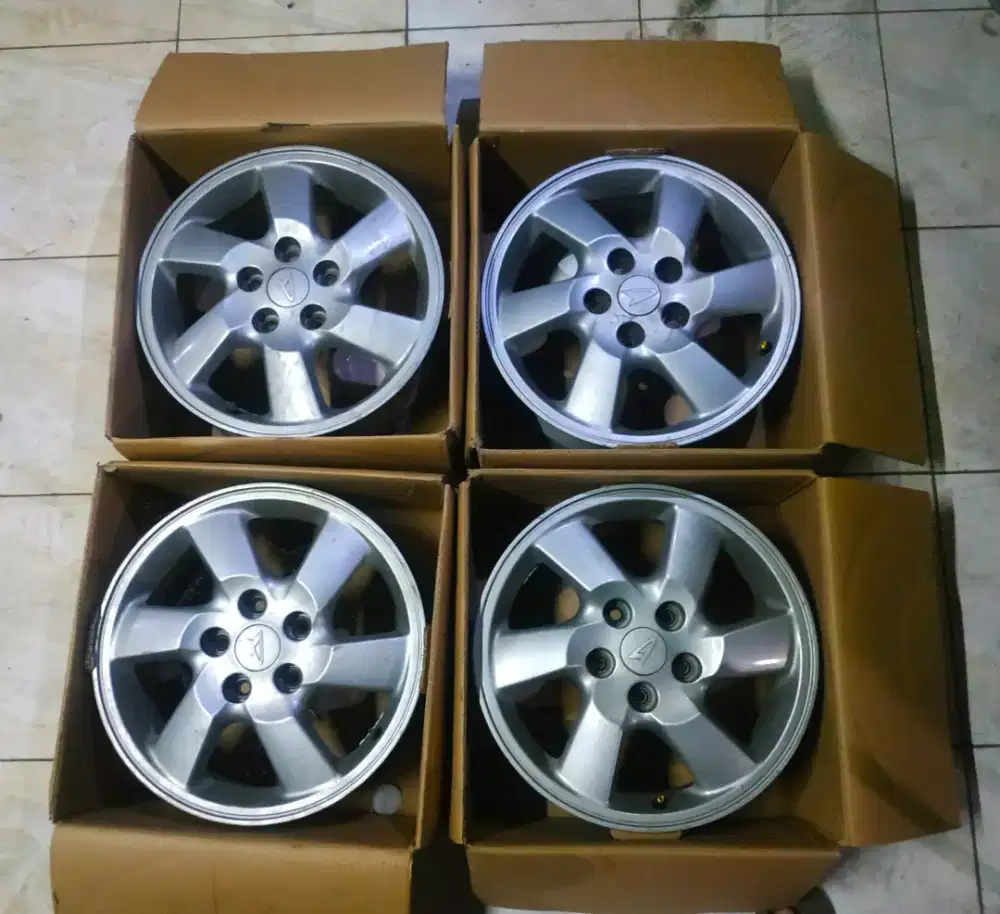 velg copotan terios 2006
