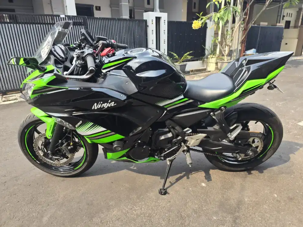 Ninja 650cc nik 2017, beli 2021, pajak panjangNEGO