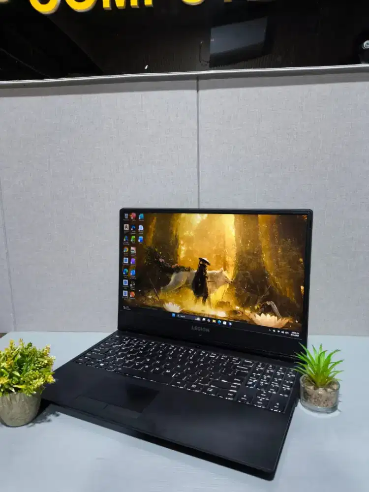 Laptop Render LENOVO LEGION BEZELESS Y530 81FV Super Gaming