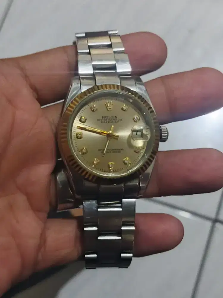 Jam tangan otomatis