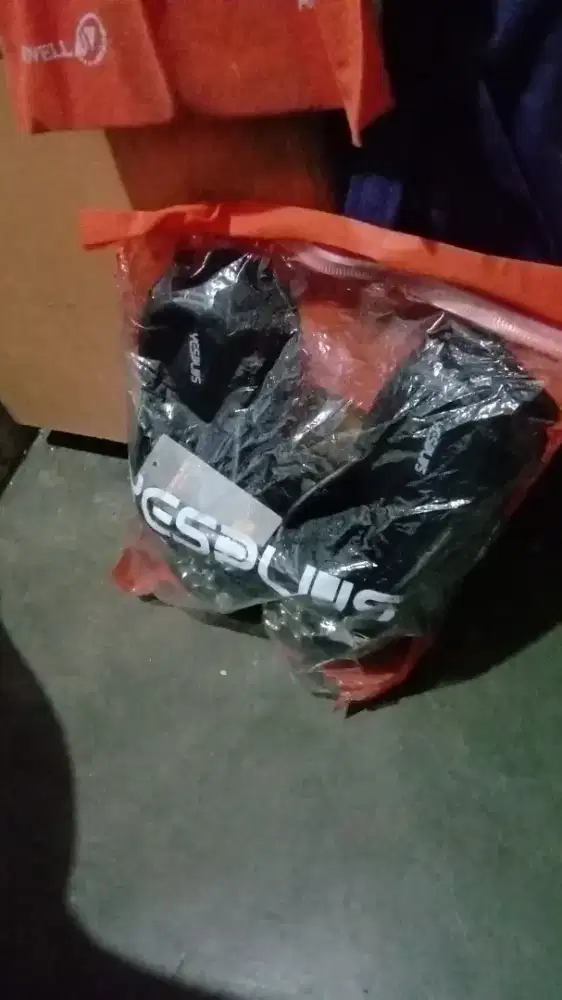 Sendal yesplus hitam