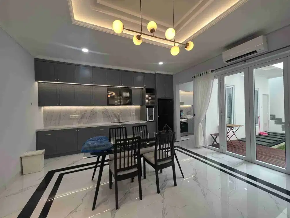 DISEWAKAN RUMAH FULL FURNISHED SIAP HUNI KAMAR 4+1 DI EMINENT BSD