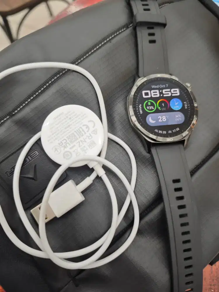 Huawei Watch GT5 46mm Black Unit Cas ori Garansi November 2026