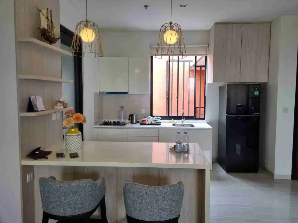 DIJUAL APARTEMENT 2 BR LLOYD ALAM SUTERA