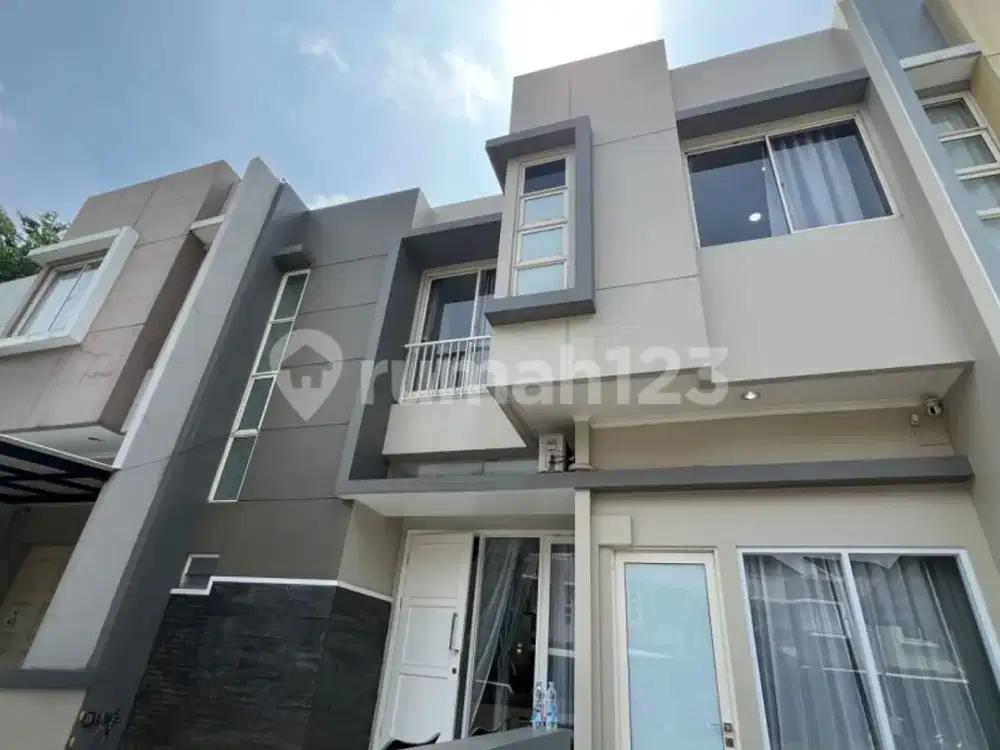 Rumah Cantik di Gading Serpong 2 Lantai Full Renov Siap Huni
