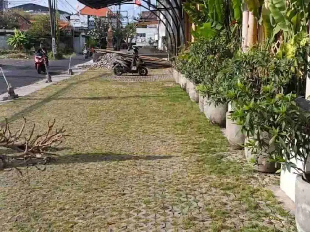 konsep rumah makan yang 180 derajat pemandangan sawah