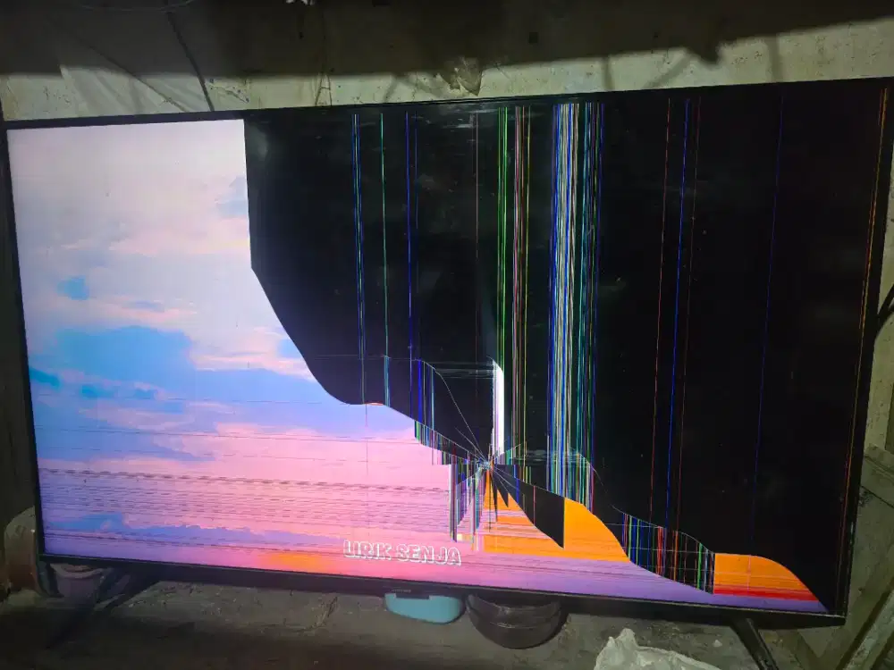 Jual Samsung Smart TV 43 inch Layar Rusak