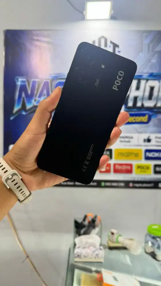 Poco c65 8+4/256