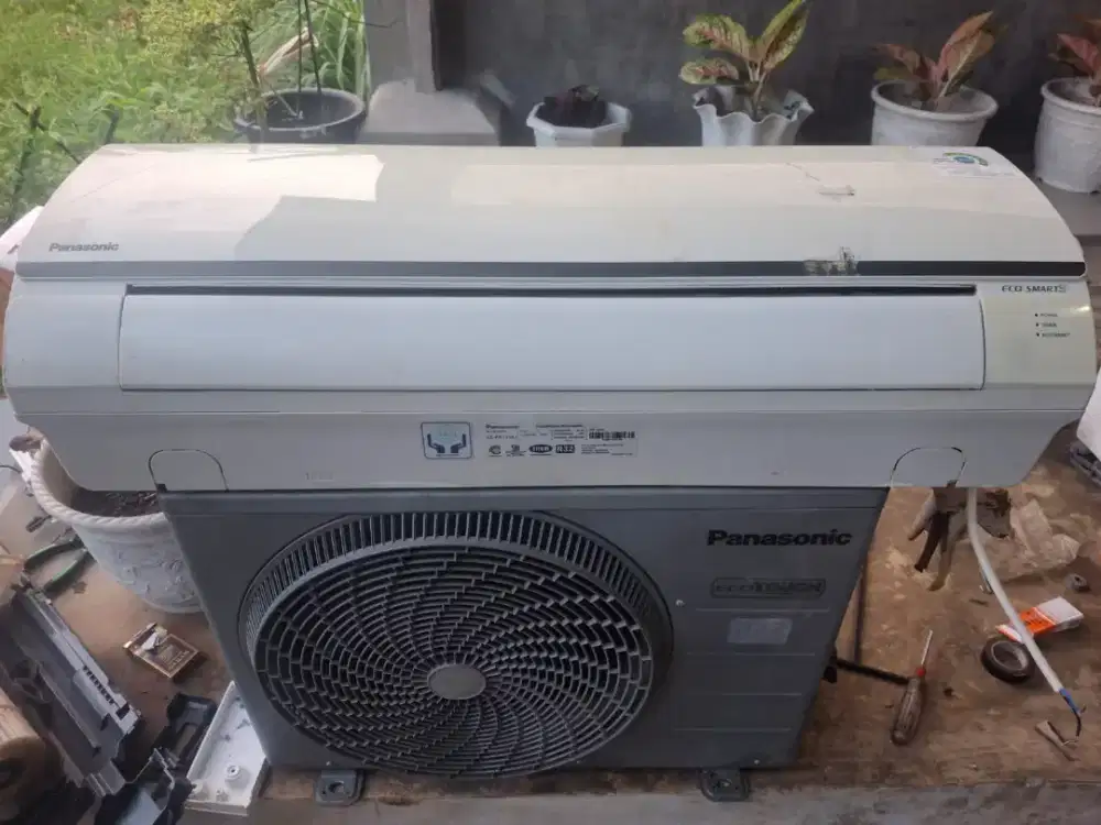 Jasa service AC bongkar pasang AC cuci AC isi freon AC