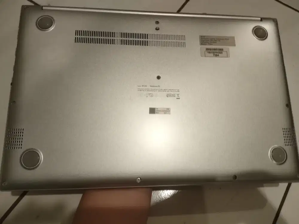 Laptop asus vivobook  core i3