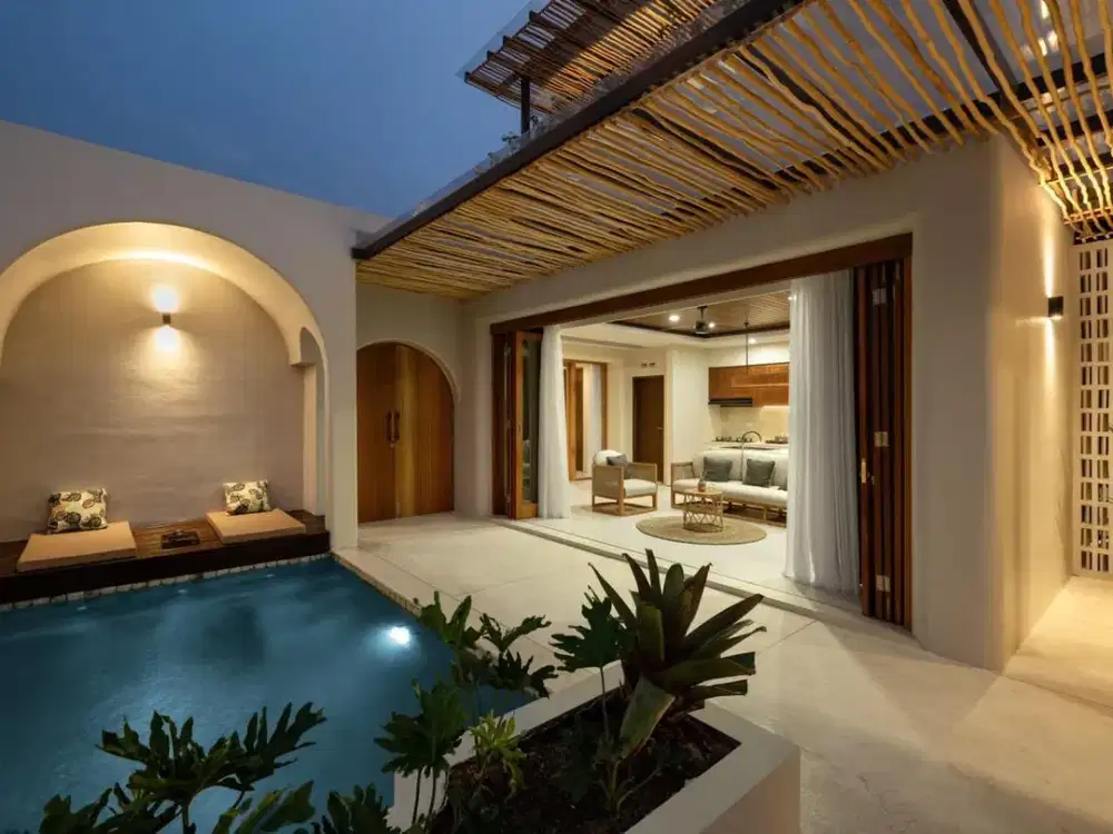 Villa Mewah Siap Huni Lengkap Rooftop Lounge & Kolam Renang Pribadi di Kuta Selatan