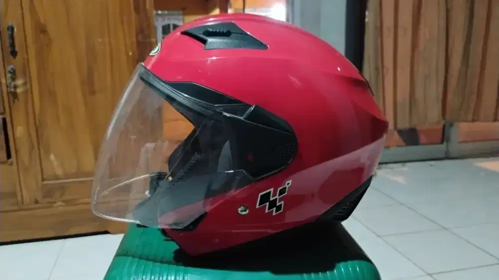 Helm Zeus 611 size XL Mulus