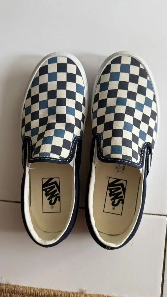 Sepatu vans ori