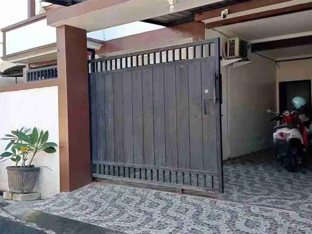 Rumah Modern Minimalis 2 Lantai Pulau Moyo Denpasar Selatan