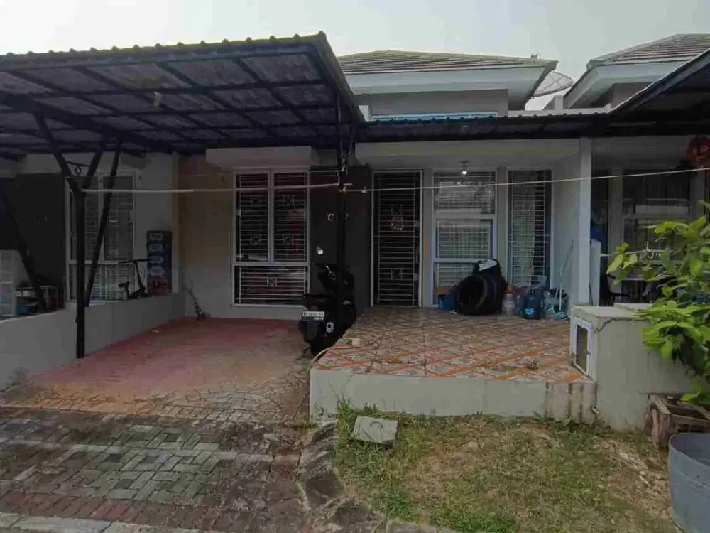 Rumah Sewa di Royal Grande dekat One Mall Batam Centre