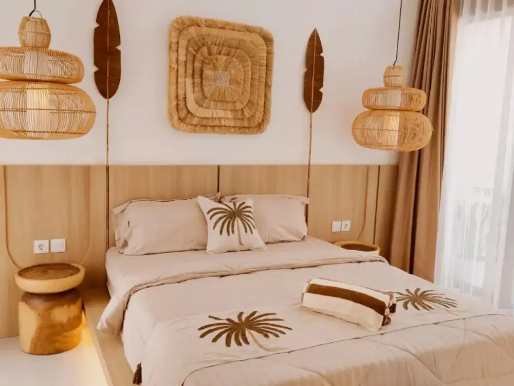 Villa Mewah 3 Lantai / 3 Kamar Tidur Fully Furnished dengan Private Pool & Mountain View