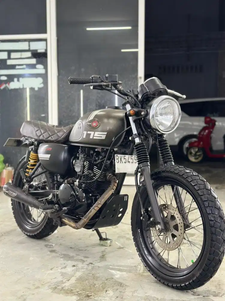 DI JUAL W 175 2019