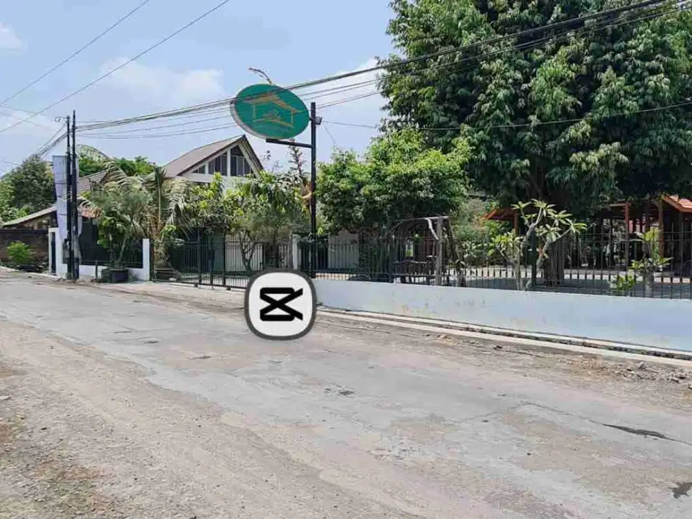 BU! Tanah Pekarangan Potensial  ( Ex Resto ) Tepi Jalan Utama Dekat Kampus UPN Seturan, SADHAR Dan Casagrande