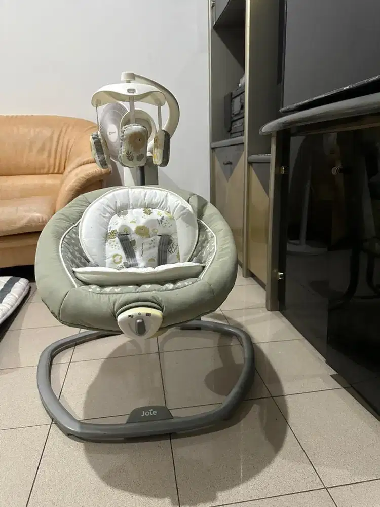 Di jual Bouncer Joie