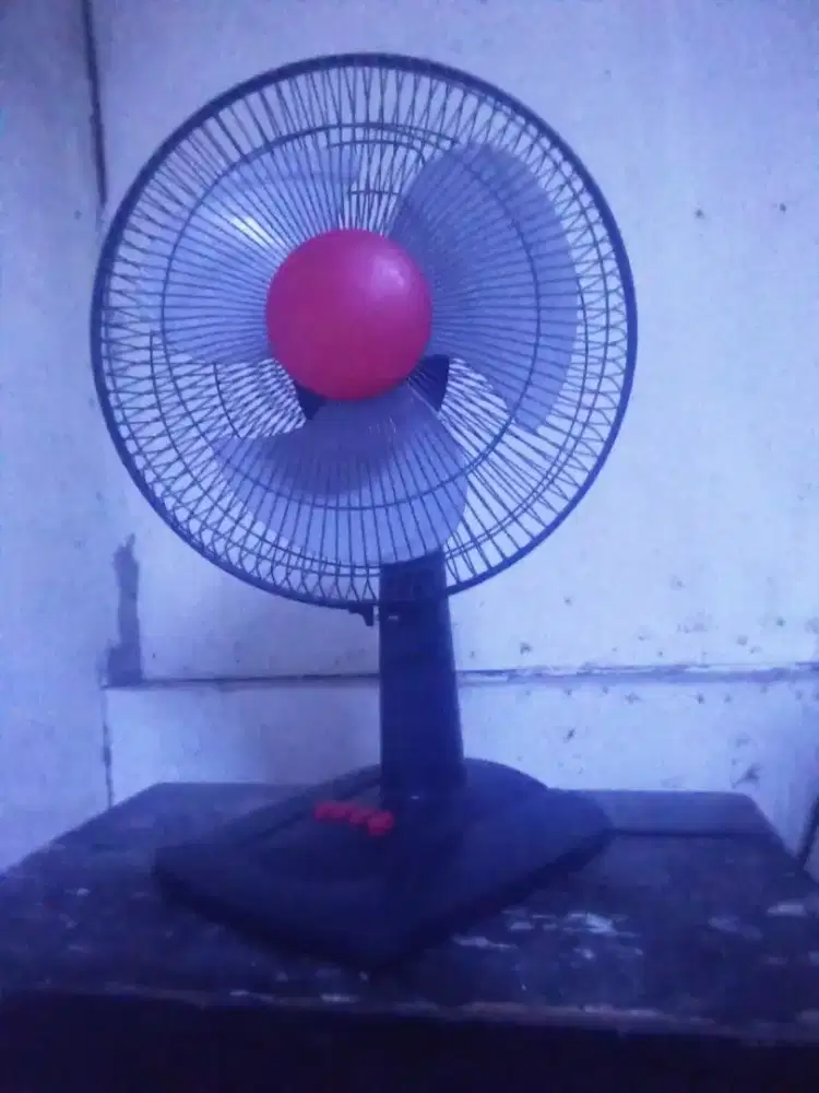 Kipas angin duduk merek Maspion