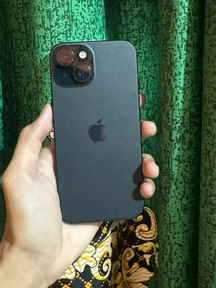 Iphone 15 128Ibox garansi aktif