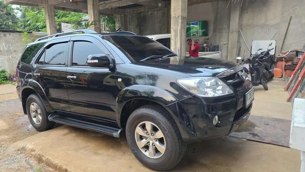 Toyota Fortuner 2006 Bensin