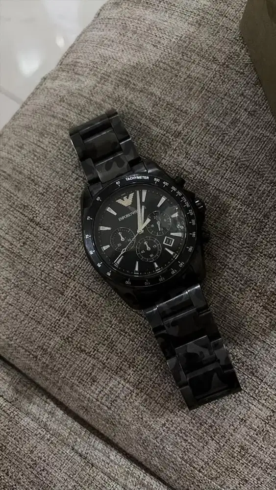 Jam tangan emporio armani