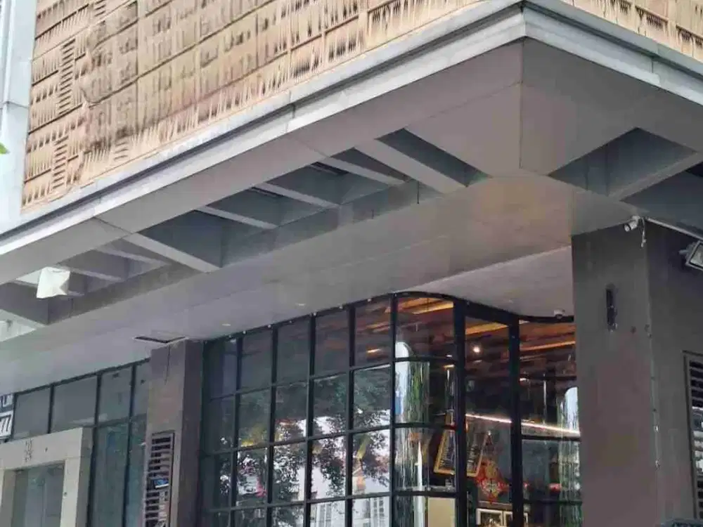 DIJUAL CEPAT! RUKO STRATEGIS EX CAFE & RESTO di Boulevard Timur, Kelapa Gading, Jakarta Utara.