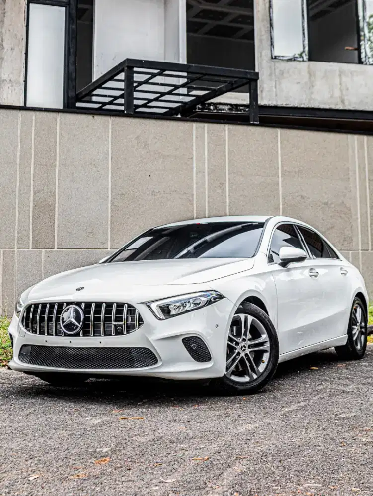 [Cash] A200 Sedan