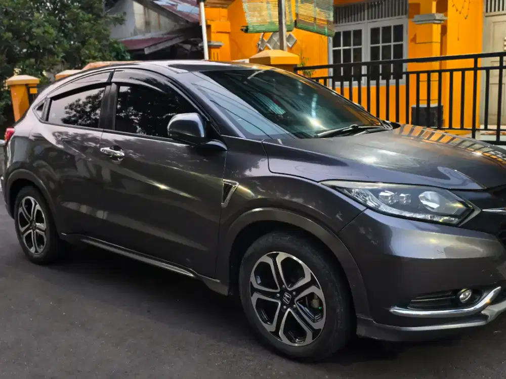 Honda HRV 1,8 Prestige 2016 asli