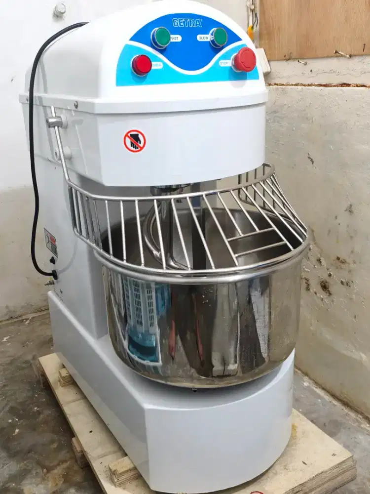 PLANETARY MIXER GETRA 20 Liter