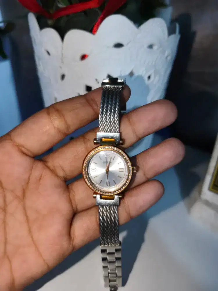 JAM TANGAN GUESS ASLI